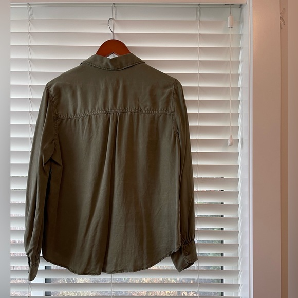 Green Abercrombie Button Up Blouse - Picture 5 of 7